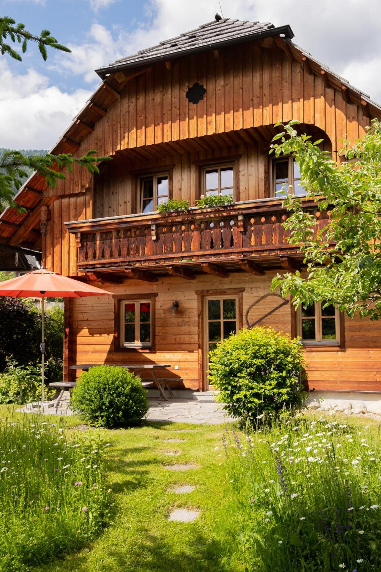 St Martin Chalets Санкт Михаел им Лунгау Екстериор снимка